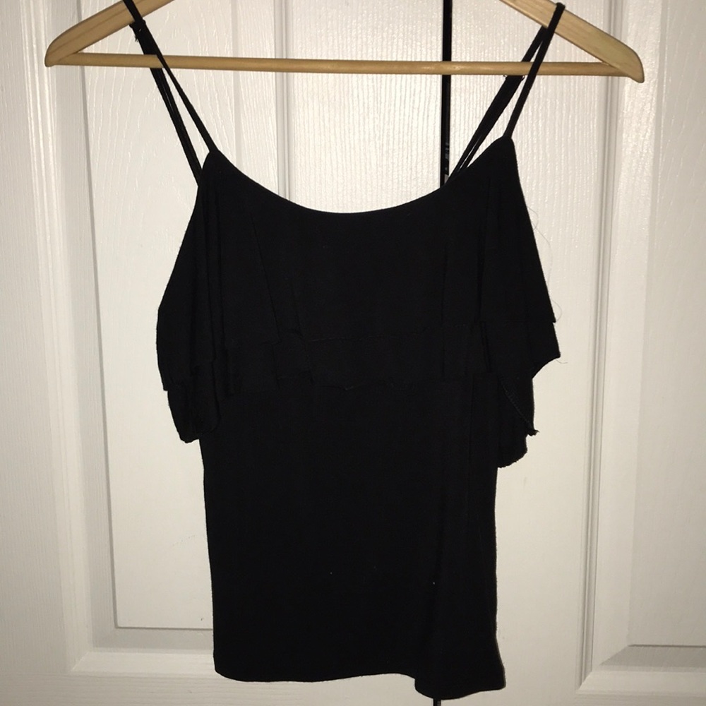 👾Ruffle front tank top
